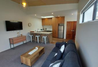 Sleek Suite by the Sand (1 bedroom) allows 18 year olds to book a room