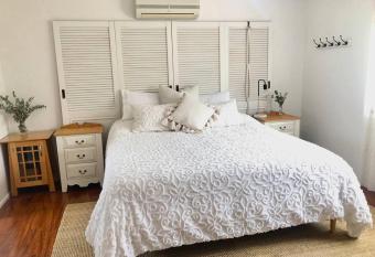 King Bed, POOL, Family fun, Deck, Rustic has Balcony rooms