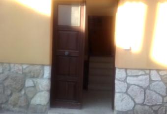 Luminoso appartamento allows 18 year olds to book a room