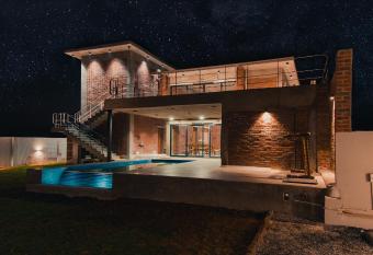 Tatvam Vas has Balcony rooms