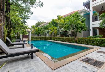 Residence 22 has Balcony rooms