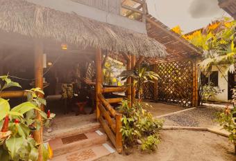 Onda Hostel Mompiche allows 18 year olds to book a room