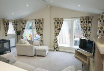 Blackfoot Lodge has Balcony rooms