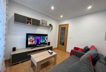 Apartamento en Avil  s allows 18 year olds to book a room