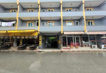 AV  ARLAR OTEL has Smoking/Balcony rooms