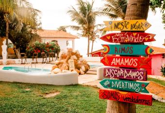 Lua Morena has Balcony rooms