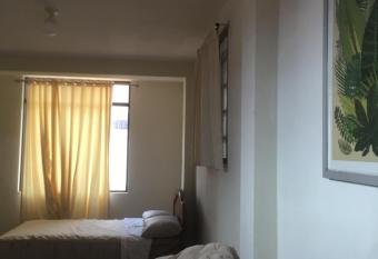 Hospedaje Plaza Laguna Azul has Smoking rooms