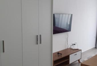 Mojtaba has Balcony rooms