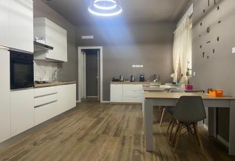 FrAle Rondini has Balcony rooms