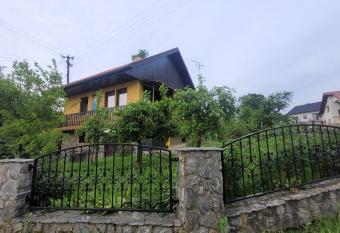 Hi  a M  rz has Balcony rooms