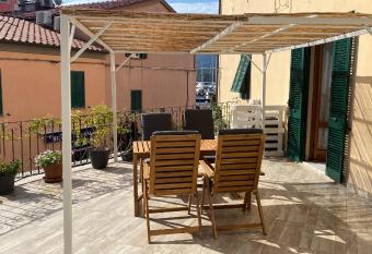 A Casa di Nonna Anna has Balcony rooms