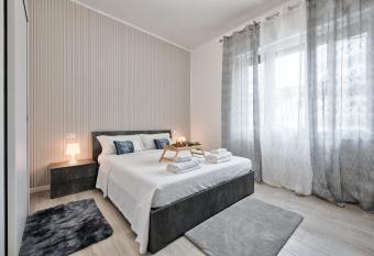 Ciao Bella Venice Station Residence allows 18 year olds to book a room