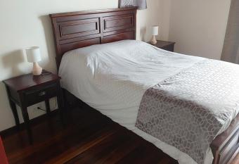 Apartamento San Jos   Este 2 allows 18 year olds to book a room