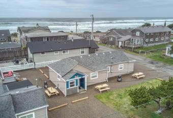 King Crab Retreat - Combo has Balcony rooms