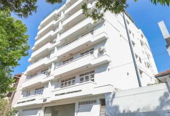 Colombo Apartments has Balcony rooms