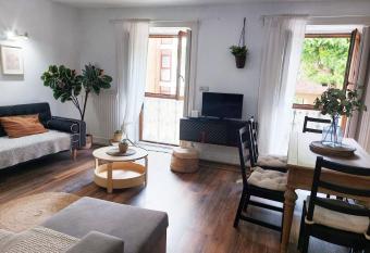 Getxo Beach Apartment by Getxo Garden Houses has Balcony rooms