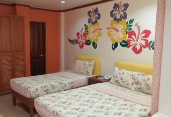 Charing Pension House has Balcony rooms