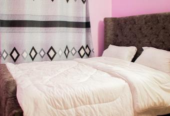 Arctic Tern Homes has Balcony rooms