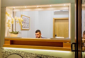 Venceslau Wine Boutique Hostel has Balcony rooms