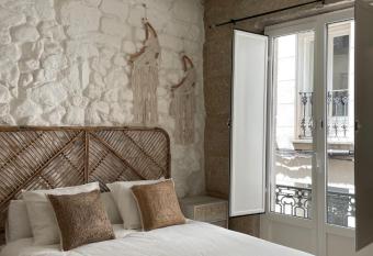 A Das Marias VINTAGE has Balcony rooms