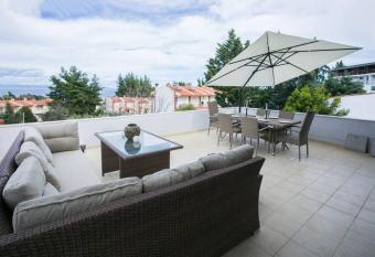 Quiet Panoramic Sea View Home has Balcony rooms