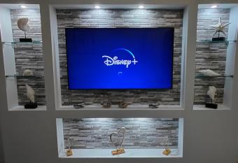 Cozy Garden View Apartment in Paralia allows 18 year olds to book a room