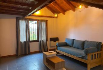 Casa Jard  n Bot  nico allows 18 year olds to book a room