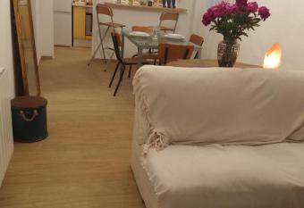 Maison blanche   coresponsable has Balcony rooms