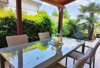 Apartments Orhidelia Njivice has Balcony rooms