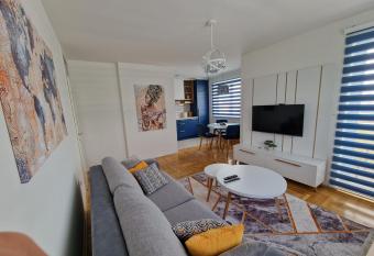 Apartman Juba has Balcony rooms