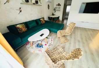 Ubytov  n   Hru  ky has Balcony rooms