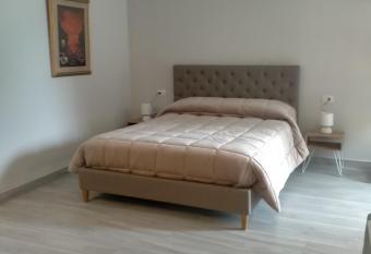 casa tizziani has rooms with a private hot tub