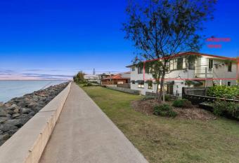 Moreton Views! allows 18 year olds to book a room