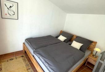 Aki Homestay G  stehaus Maisonette mit Terrasse und Sauna has Balcony rooms