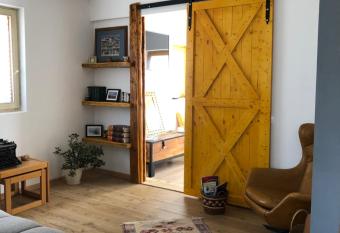 Nantucket GuestHouse has Balcony rooms