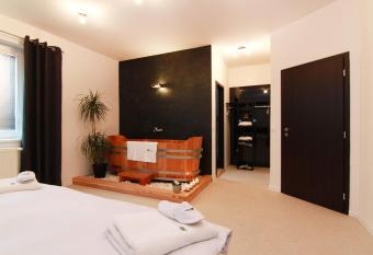 JBI Wellness allows 18 year olds to book a room