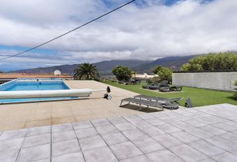 Los Guanches Bungalows 5 has Balcony rooms