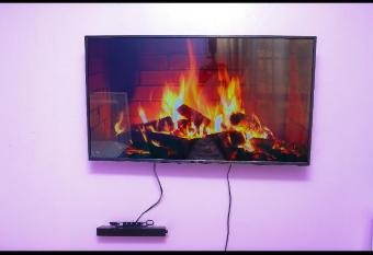 NellyD homes allows 18 year olds to book a room