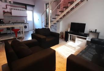 Duplex Central PB allows 18 year olds to book a room