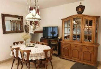 Lovely family house of 200m   for a great vacation has Balcony rooms