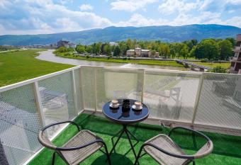 Happy apartment Ilid  a has Balcony rooms