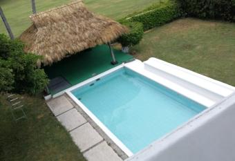 Casa en Manzanillo con alberca privada has Balcony rooms