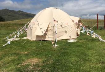 sterlochy dome allows 18 year olds to book a room
