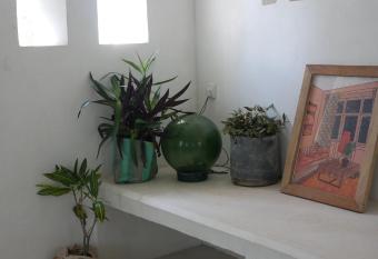 Beautiful apartment with rooftop & lush garden in the Shela dunes has Balcony rooms