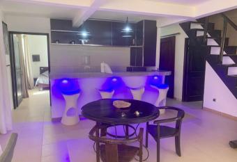 villa 3chambre pied dans l eau sur Saly has Balcony rooms