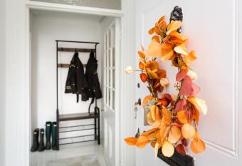 Massawa-By-Sea allows 18 year olds to book a room