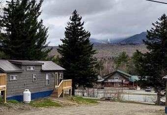 BMV6 Tiny Home village near Bretton Woods allows 18 year olds to book a room