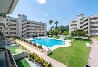 Cambrils park has Balcony rooms