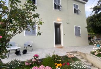 Green house Daniel e Sara has Balcony rooms