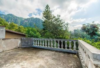 Hermosa casa en Tepoztl  n Morelos - Valle de Atongo has Balcony rooms